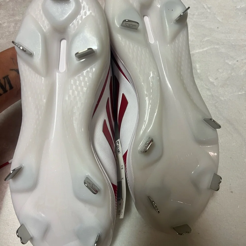 Adidas cleats - Picture 6 of 7
